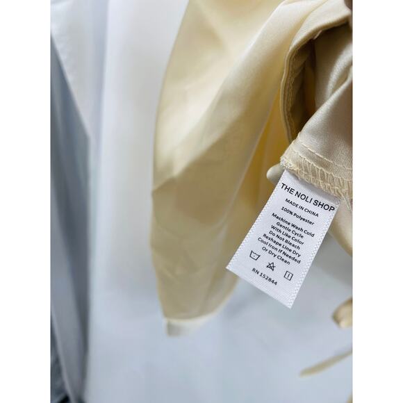 The Noli Shop Cream Satin Cropped Button Down - Picture 5 of 5